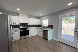 8917 Vernon Dr, Rowlett, TX 75088 - Photo 6