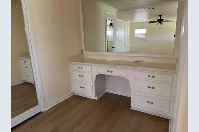 6025 Wrigley Way, Fort Worth, TX 76133 - Photo 12