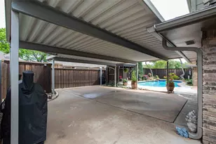 10011 Hickory Crossing, Dallas, TX 75243 - Photo 28