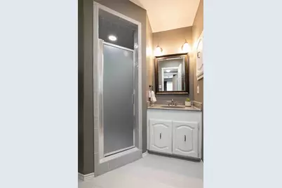 10011 Hickory Crossing, Dallas, TX 75243 - Photo 24