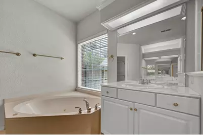 306 Canyon Lake Drive, Southlake, TX 76092 - Photo 24