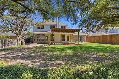 2302 Whisperton Drive, Arlington, TX 76016 - Photo 34