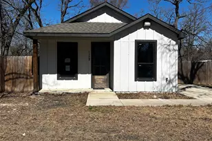 13982 E Travis Ln E, Log Cabin, TX 75148 - Photo 1