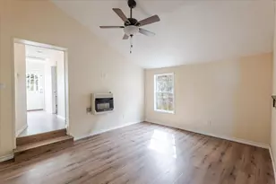 617 NW 9th St, Mineral Wells, TX 76067 - Photo 10