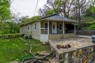 617 NW 9th St, Mineral Wells, TX 76067 - Photo 26