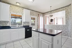 3601 Clearbrook Dr, Fort Worth, TX 76123 - Photo 10