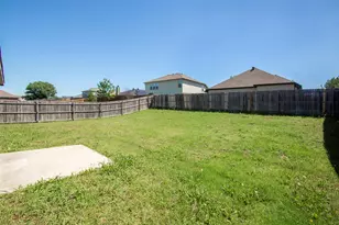 1423 Swan Ridge Dr, Sherman, TX 75092 - Photo 18