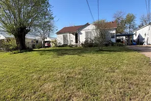 2820 Vinnie St, Greenville, TX 75401 - Photo 2