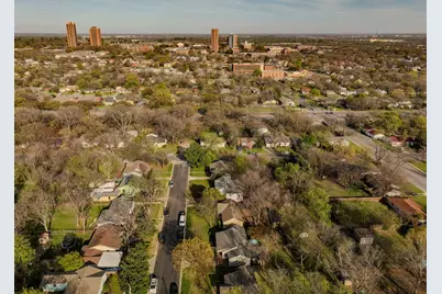 613 Cordell Street, Denton, TX 76201 - Photo 32