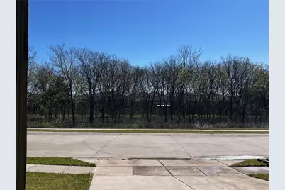 208 Cottonwood Drive, Princeton, TX 75407 - Photo 2