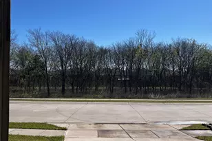 208 Cottonwood Dr, Princeton, TX 75407 - Photo 2