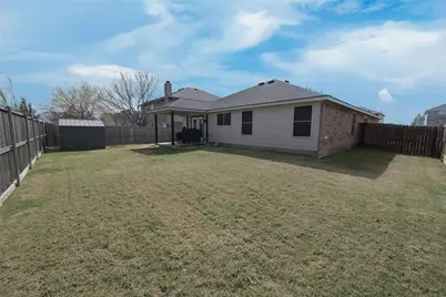 328 Saddlebrook Drive, Krum, TX 76249 - Photo 34