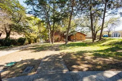 1446 Cardinal Creek Drive, Duncanville, TX 75137 - Photo 2