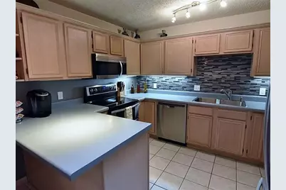 6323 Brookbriar Court, Arlington, TX 76018 - Photo 4