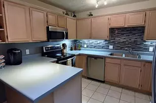 6323 Brookbriar Ct, Arlington, TX 76018 - Photo 4