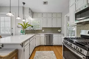 6018 Winton St, Dallas, TX 75206 - Photo 10