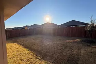 8440 Hollymead Ln, Fort Worth, TX 76131 - Photo 14