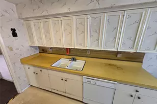 6757 Orangewood Dr, Dallas, TX 75248 - Photo 16