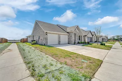 830 Wisteria Lane, Lavon, TX 75166 - Photo 2