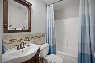 843 Yellow Tavern Ct, Grand Prairie, TX 75052 - Photo 8