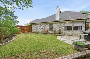 843 Yellow Tavern Ct, Grand Prairie, TX 75052 - Photo 38