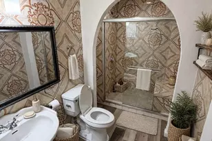 3834 Shadycreek Dr, Garland, TX 75042 - Photo 8