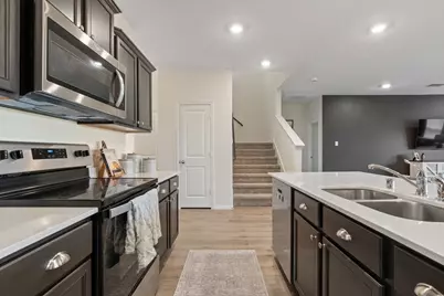 13132 Don Fisher Lane, Providence Village, TX 76227 - Photo 12