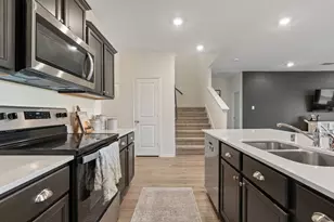 13132 Don Fisher Ln, Providence Village, TX 76227 - Photo 12