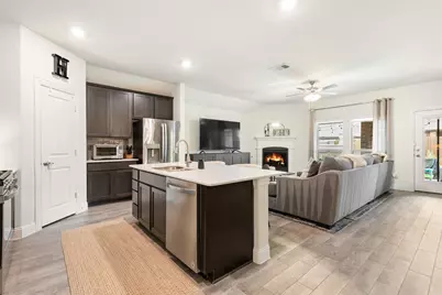 11028 Los Alamos Drive, Aubrey, TX 76227 - Photo 14