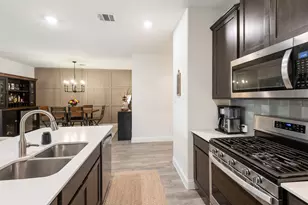 11028 Los Alamos Dr, Aubrey, TX 76227 - Photo 14