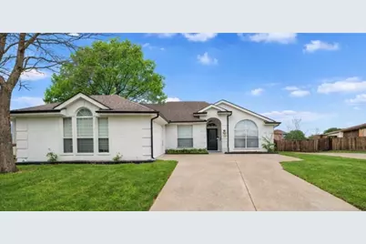 1811 Country Walk Lane, Wylie, TX 75098 - Photo 2