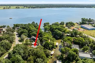 2549 Forest Park Dr, Granbury, TX 76048 - Photo 1