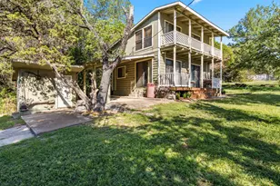 2547 Forest Park Dr, Granbury, TX 76048 - Photo 6