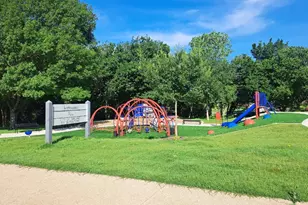 313 Georgetown Dr, Garland, TX 75043 - Photo 12