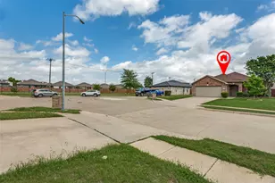 8805 Irish Bend Dr, Fort Worth, TX 76123 - Photo 34