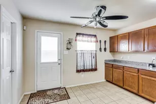 8805 Irish Bend Dr, Fort Worth, TX 76123 - Photo 8