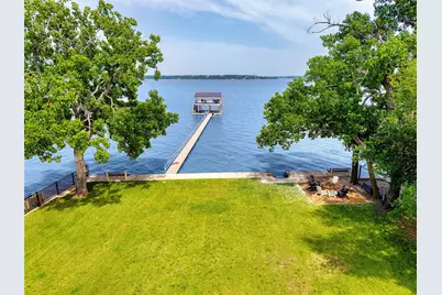 216 N Broadway Road, Azle, TX 76020 - Photo 2