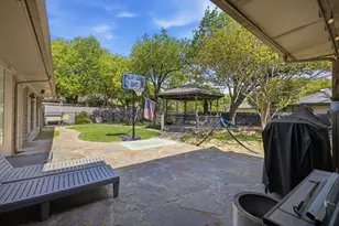 1607 Little Creek Dr, Waxahachie, TX 75165 - Photo 22