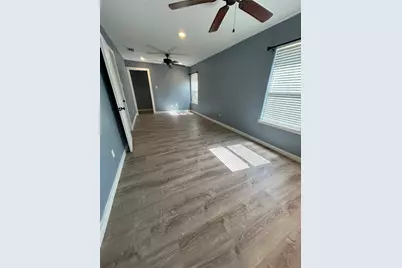 405 Canton Avenue, Wills Point, TX 75169 - Photo 4