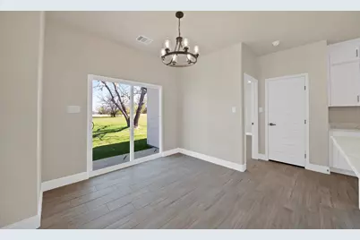 619 Lanai Circle, Runaway Bay, TX 76426 - Photo 16