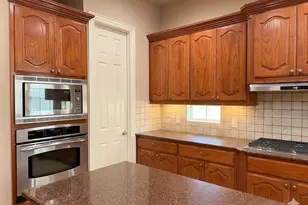 15031 Woodbluff Dr, Frisco, TX 75035 - Photo 8