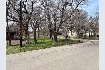 4151 Interurban Road, Lancaster, TX 75134 - Photo 4