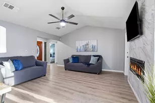 6305 Longmont Trail, Fort Worth, TX 76179 - Photo 18