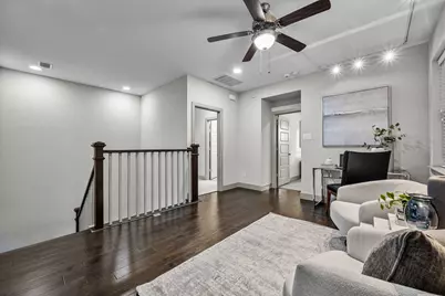 5451 Ashby Grove Street, Dallas, TX 75209 - Photo 14