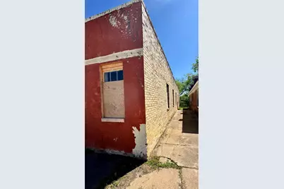 107 W Main Street, Malakoff, TX 75148 - Photo 2