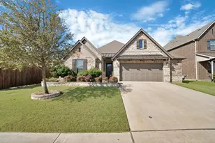 10113 Haversham Dr, Fort Worth, TX 76131 - Photo 2