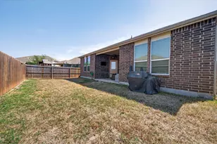 833 Lemongrass Ct, Fort Worth, TX 76131 - Photo 24