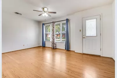 1818 N Place, Plano, TX 75074 - Photo 2