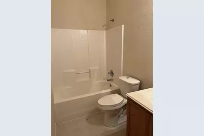 1113 Manhassett Court, Fort Worth, TX 76140 - Photo 10