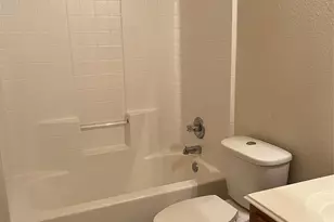 1113 Manhassett Ct, Fort Worth, TX 76140 - Photo 10